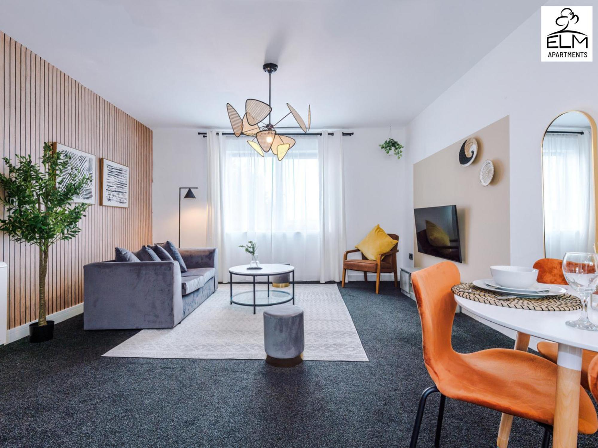 Elm Aparthotel , Collection Of Apartments Available Near Media City , Free Parking مانشستر المظهر الخارجي الصورة