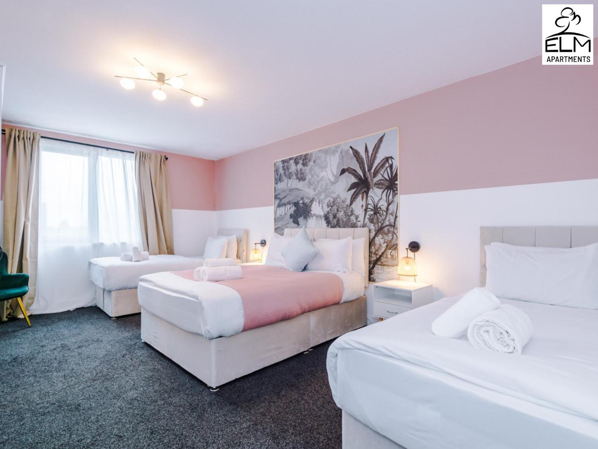 Elm Aparthotel , Collection Of Apartments Available Near Media City , Free Parking مانشستر المظهر الخارجي الصورة
