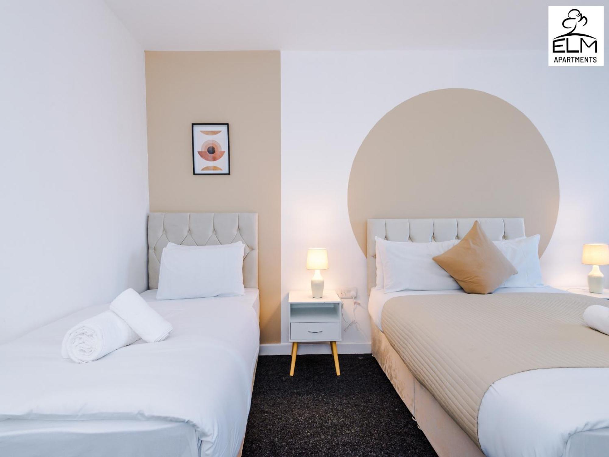 Elm Aparthotel , Collection Of Apartments Available Near Media City , Free Parking مانشستر المظهر الخارجي الصورة