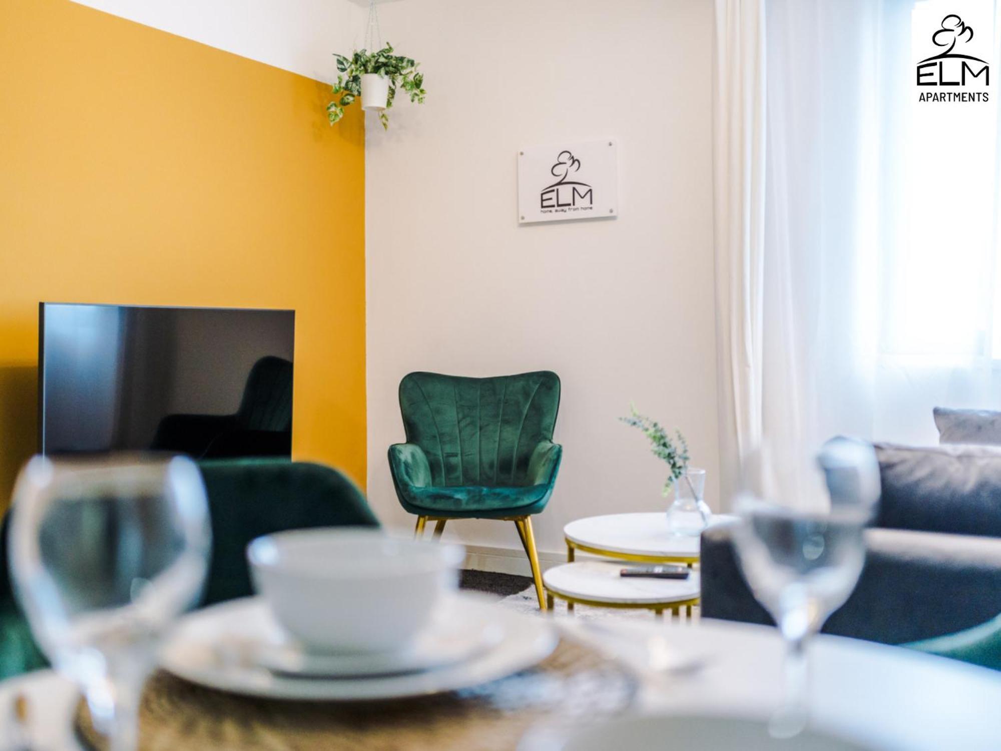 Elm Aparthotel , Collection Of Apartments Available Near Media City , Free Parking مانشستر المظهر الخارجي الصورة